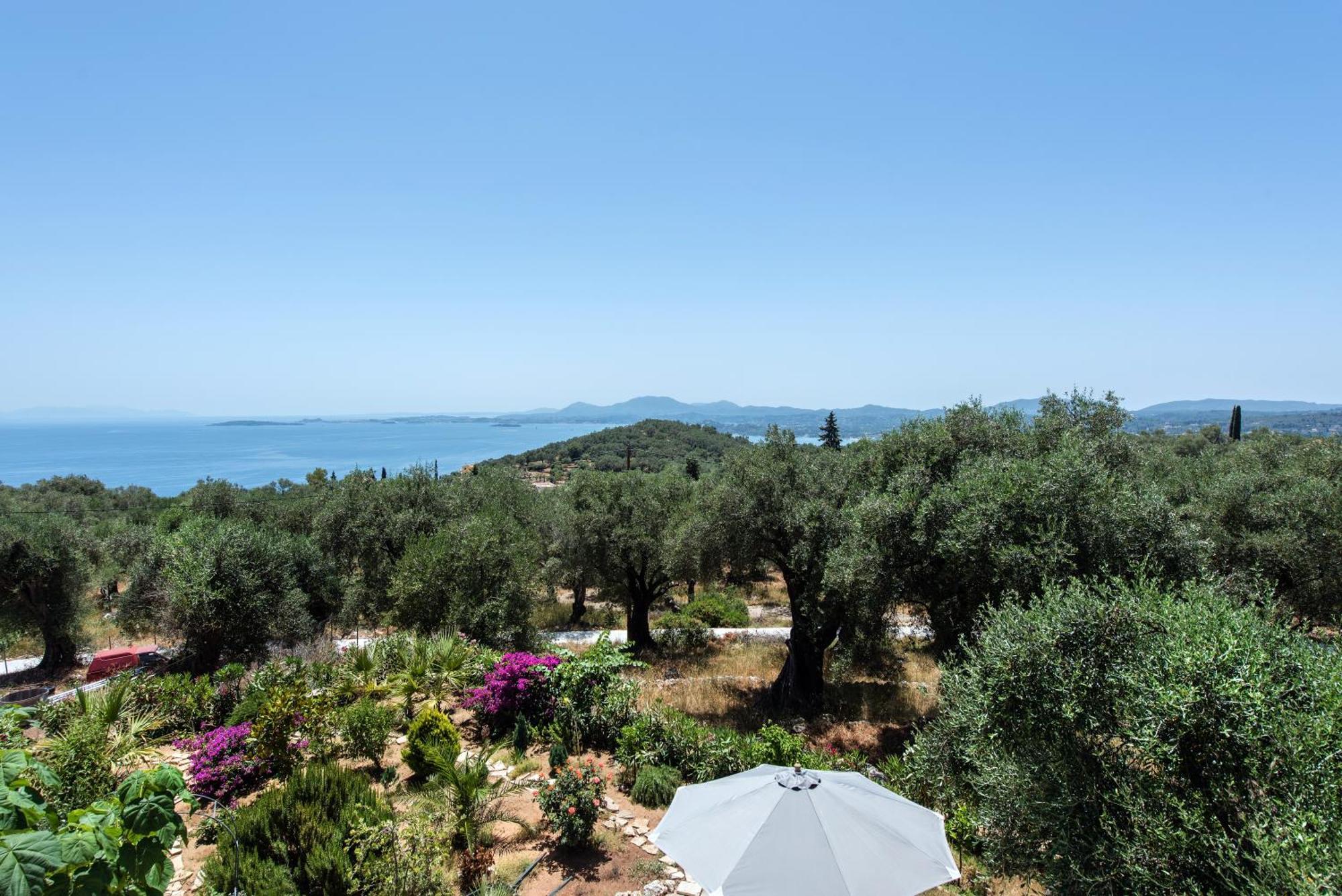 Terra Rossa By Konnect, Views To Ionian Sea Villa Spartylas Luaran gambar